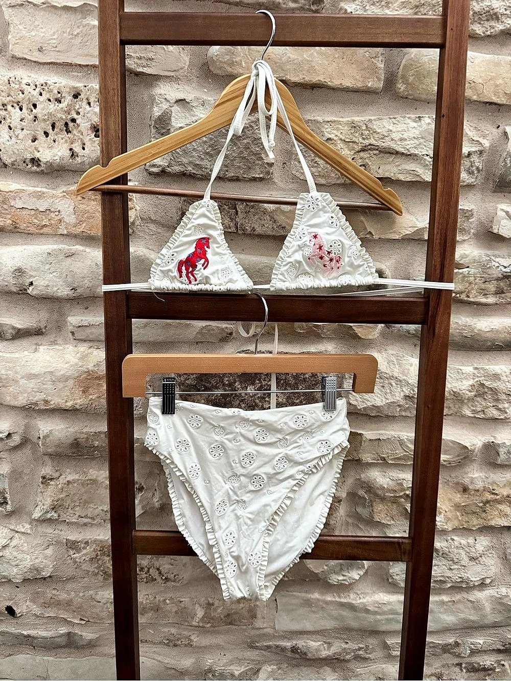 Understated Leather horse Bikinj